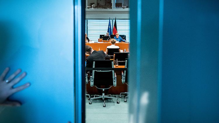 Das Treffen beginnt um 14 Uhr - Ende offen.