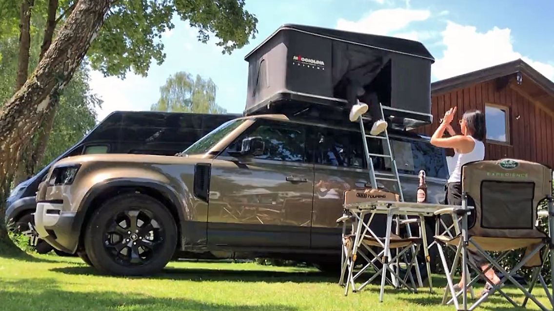 LandRover.jpg