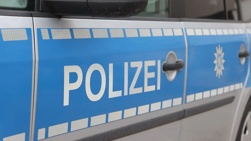 Die-Polizei-durchsuchte-die-Wohnung-des-Verdaechtigen-in-Gera