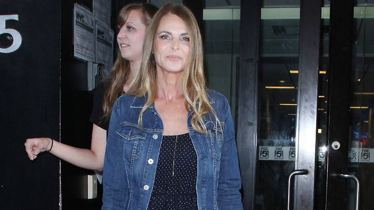 India Oxenberg geriet im Alter von 19 Jahren in die Fänge der Sexsekte.