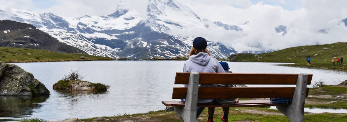 Grand Tour of Switzerland Blick auf das Matterhorn am Stellisee in Zermatt Copyright Esther Mattle.jpg