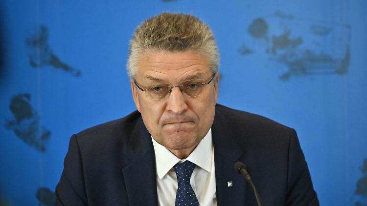 RKI-Chef Lothar Wieler fehlt die "Verbindlichkeit" bei den neuen Regelungen.