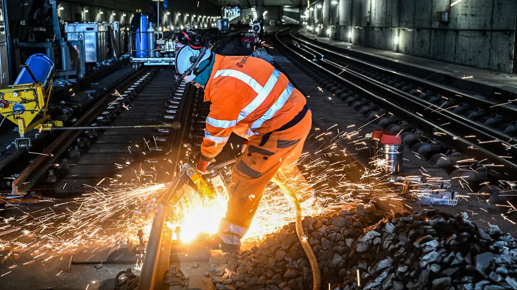 epi-225601866-IMAGO-SP-imago-st-0226-16460007-0805323455-jpg-Bauarbeiten-im-Haupt