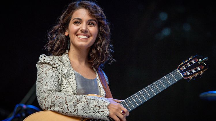 "Natürlich gab es Herzschmerz, aber es ist wie ein Neuanfang", sagt Katie Melua über ihre Trennung.
