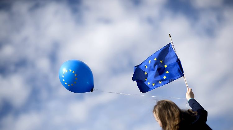 Gerade junge Menschen für Europa zu begeistern, ist laut Nini Tsiklauri schwer.