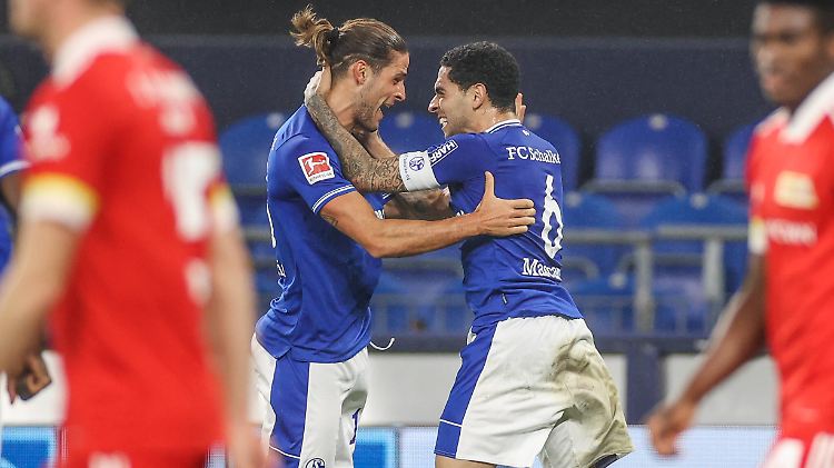 Gonçalo Paciência rettet Schalke das Remis und gab Schalke neue Hoffnung.