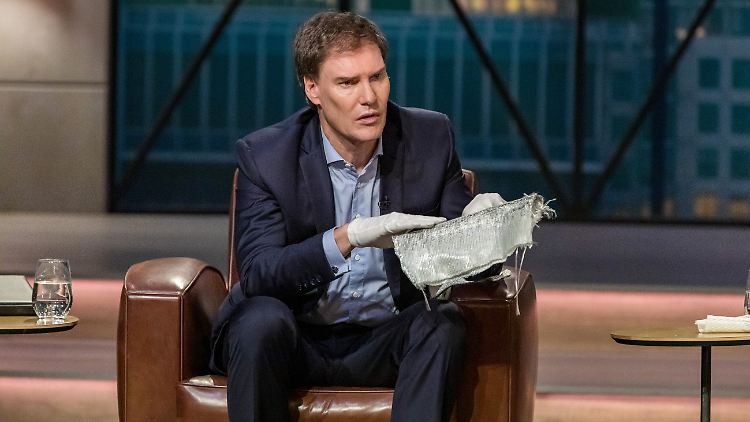 Carsten Maschmeyer erkennt das revolutionäre Potenzial der "HYCONNECT"-Erfindung sofort.