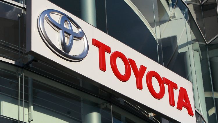 07_Toyota.jpg.jpg