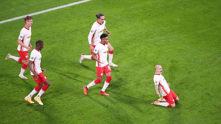Angelino, Mann des Abends.