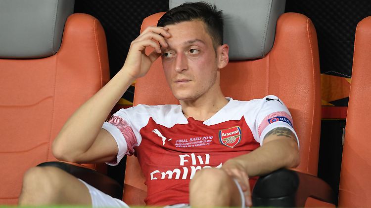 "Habe dem FC Arsenal meine Loyalität und Treue versprochen, und es macht mich traurig, dass das nicht erwidert wurde."