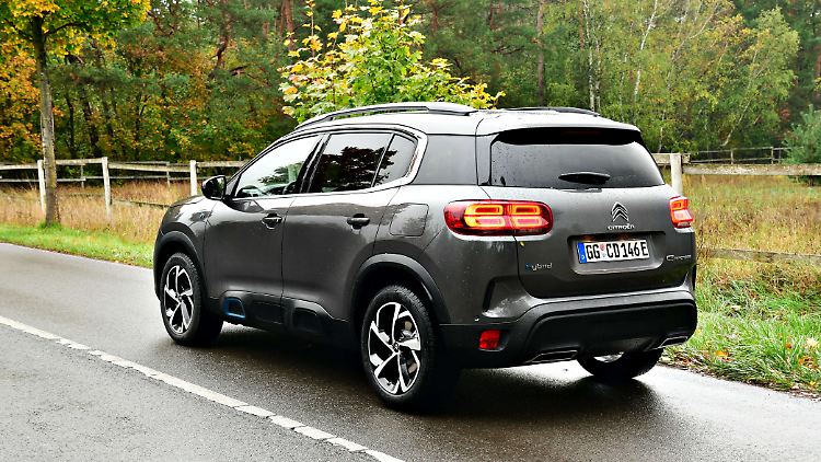 Laut WLTP soll der Citroën C5 Aircross Hybrid 54 Kilometer rein elektrisch fahren. In der Realität schafft er das nicht.