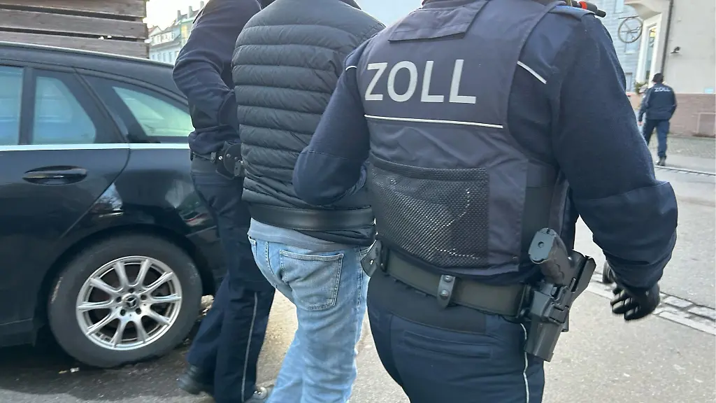 Der-Zugriff-erfolgte-morgens-direkt-im-Bett