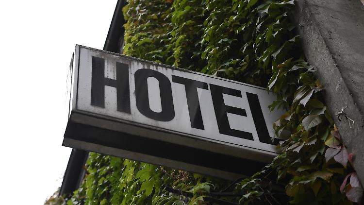 Touristen aus Risikogebieten dürfen in Schleswig-Holstein übernachten, wenn sie einen negativen Corona-Test vorlegen.