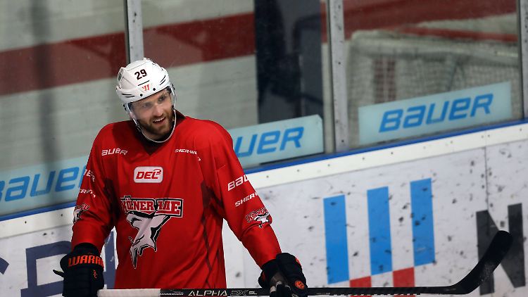Eishockey-Superstar Leon Draisaitl lief zuletzt für die Kölner Haie auf - allerdings nur im Training.