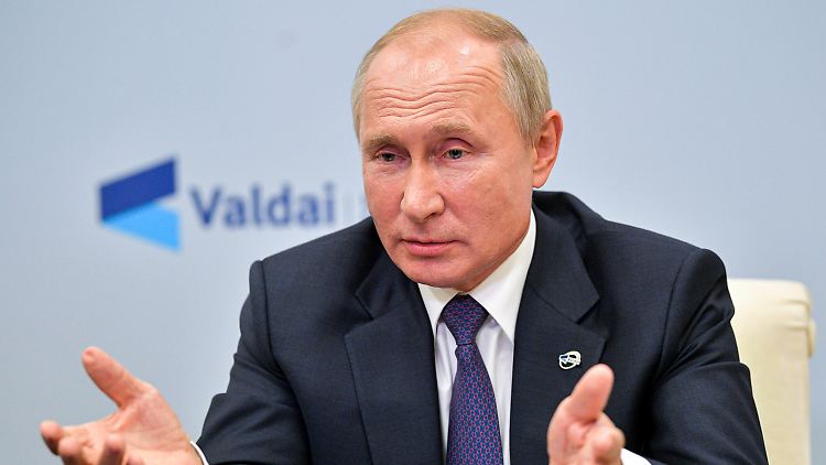 Spricht über Alexej Nawalny, ohne ihn beim Namen zu nennen: Wladimir Putin.