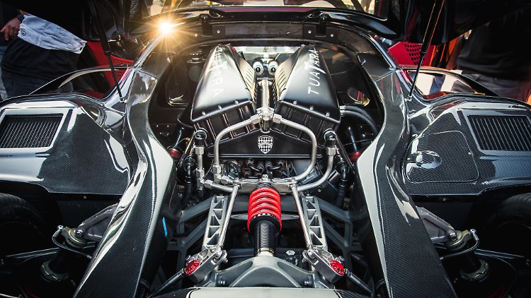 Der Achtzylinder im SSC Tuatara leistet bis zu 1774 PS.