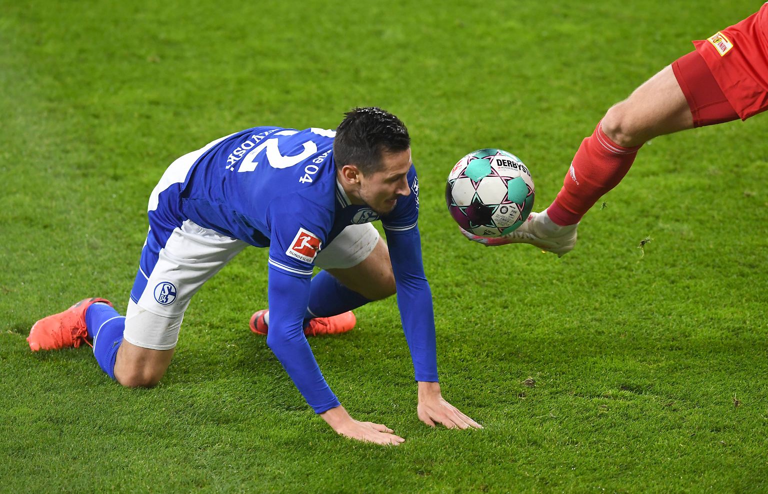 Seit 21 Bundesliga-Spielen wartet der FC Schalke auf einen Sieg - das gab es erst viermal seit der Gründung der Eliteklasse 1963.  