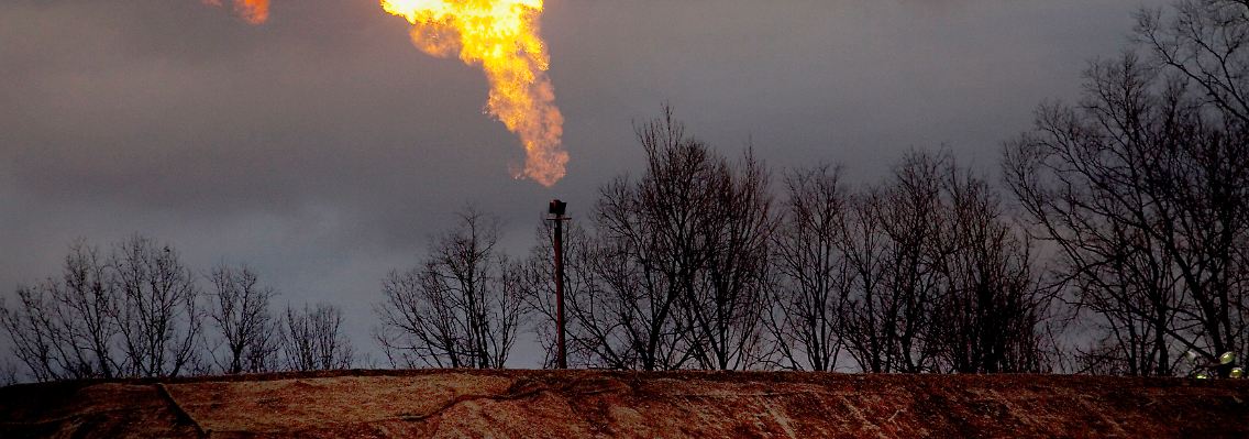 2012-03-31T120000Z_1003979548_TM3E83V0YF701_RTRMADP_3_USA-FRACKING.JPG