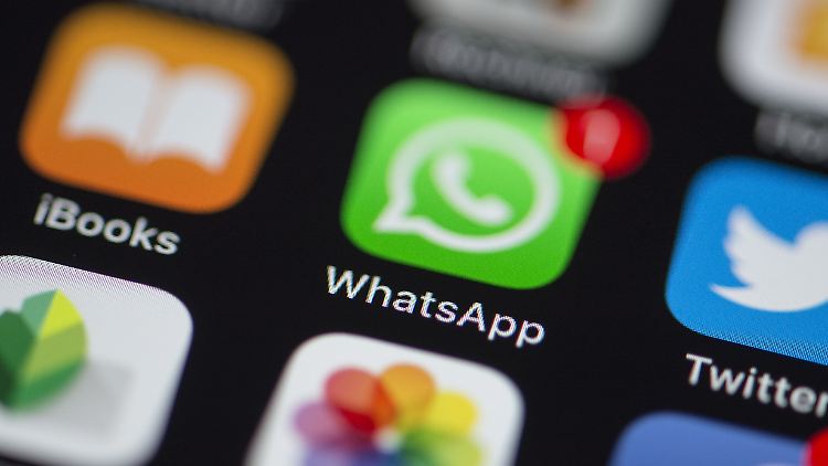 Auf einem Smartphone hat ein Trojaner Zugriff auf viel mehr als nur die Messenger-Dienste. 