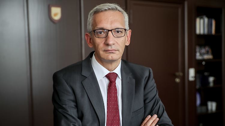 Martin Jäger, Staatssekretär im Entwicklungsministerium, soll es den Umständen entsprechend gut gehen.