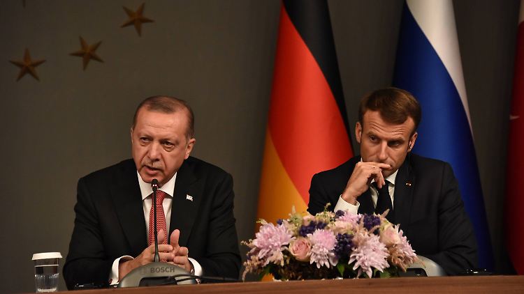 Sind derzeit nicht gut aufeinander zu sprechen: Erdogan (links) und Macron.