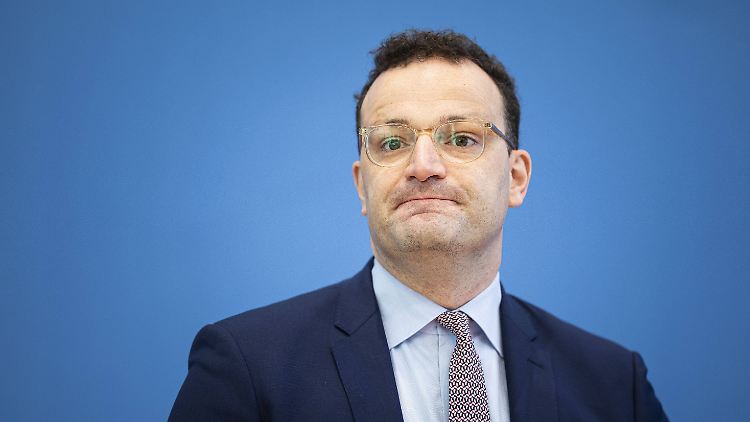 Gesundheitsminister Spahn geht es "den Umständen entsprechend ganz gut".
