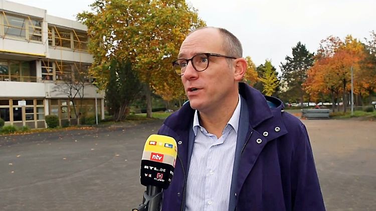 schulleiter.jpg