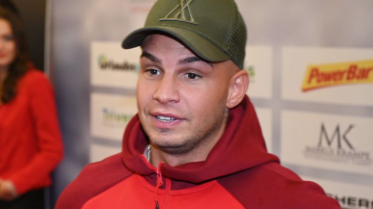 Erfuhr die Neuigkeiten von seinem fünfjährigen Sohn Alessio: Pietro Lombardi