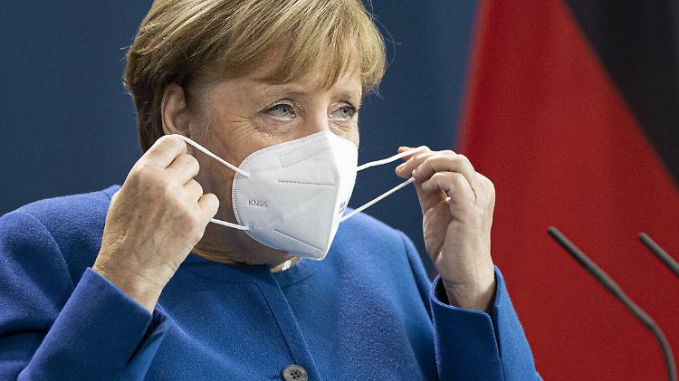 Angela Merkel reißt das Ruder wieder an sich - und startet einen neuen Versuch, die Länderchefs zu einer einheitlichen Corona-Linie zu bewegen.