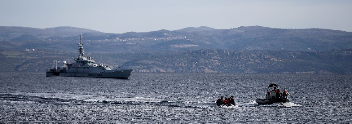 2020-02-28T122920Z_2125744458_RC2J9F9UU8N6_RTRMADP_3_SYRIA-SECURITY-GREECE.JPG
