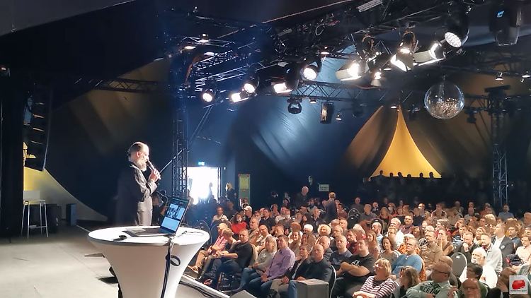 Der Veranstalter der Jazztage verweist darauf, dass das Hygienekonzept genehmigt wurde.