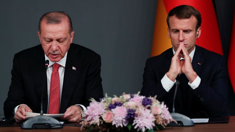 Seit Macron die Mohammed-Karikaturen verteidigt hat, ist das Verhältnis zu dem türkischen Staatschef Erdogan angespannt.