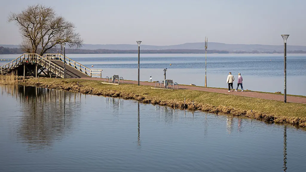 Zum-Wochenanfang-kann-noch-die-Sonne-genossen-werden-dann-wird-es-in-Niedersachsen-und-Bremen-kuehler-und-unbestaendig