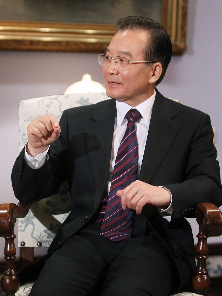 Chinas Euro-Sorge ist nicht ganz uneigennützig. Peking versucht, eigene Interessen durchzudrücken. Die EU soll China als Marktwirtschaft anerkennen.