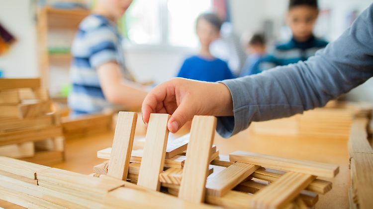 Knapp die Hälfte der infizierten Kinder wiesen keine Symptome auf.