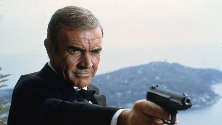 Mit der Lizenz zum Töten: Sean Connery in seiner Paraderolle.