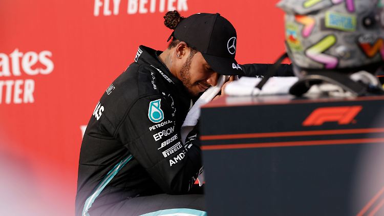Kurz vor dem Abschied aus der Formel 1? Weltmeister Lewis Hamilton hält sich bedeckt.