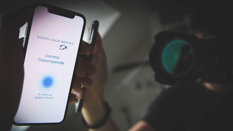 Die App greift auf Daten aus Fitness-Armbändern und Smartwatches zurück.