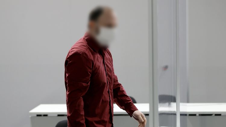 Der 39-Jährige sitzt seit Oktober 2019 in Untersuchungshaft.