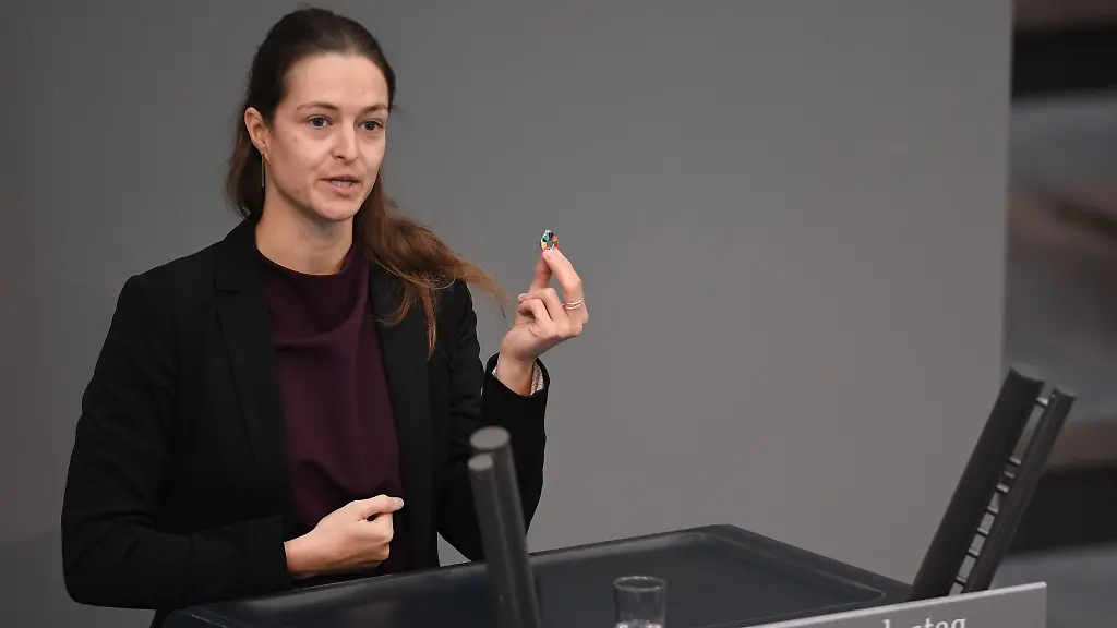 Die-SPD-Politikerin-Tina-Rudolph-koennte-nach-ihrem-Ausscheiden-aus-dem-Bundestag-Staatssekretaerin-in-Thueringen-werden