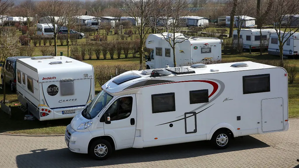 Niederlaender-sind-bekannt-fuer-ihre-Vorliebe-fuer-Urlaub-im-Wohnmobil-Gern-steuern-sie-auch-Campingplaetze-in-Mecklenburg-Vorpommern-an