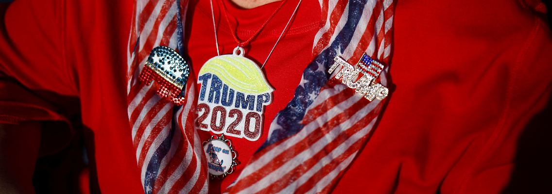 2020-11-01T214427Z_1967550051_RC2LUJ9I4F2N_RTRMADP_3_USA-ELECTION-TRUMP.JPG