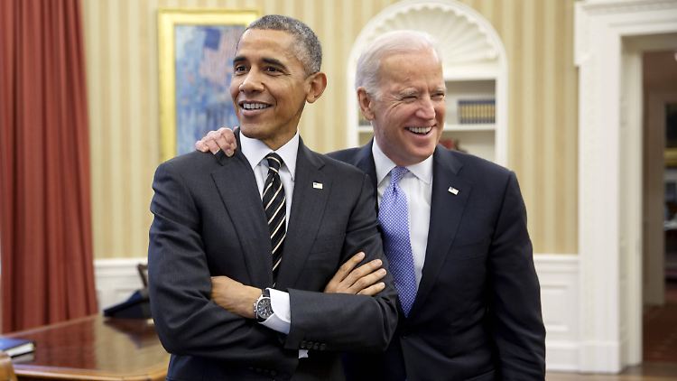 Ein Bild aus Zeiten vor Corona: Barack Obama und sein ehemaliger Vizepräsident Joe Biden.