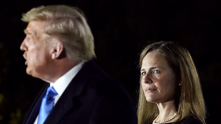Kurz vor der Wahl besetzte US-Präsident Trump einen Platz im Supreme Court mit der konservativen Richterin Amy Coney Barrett.