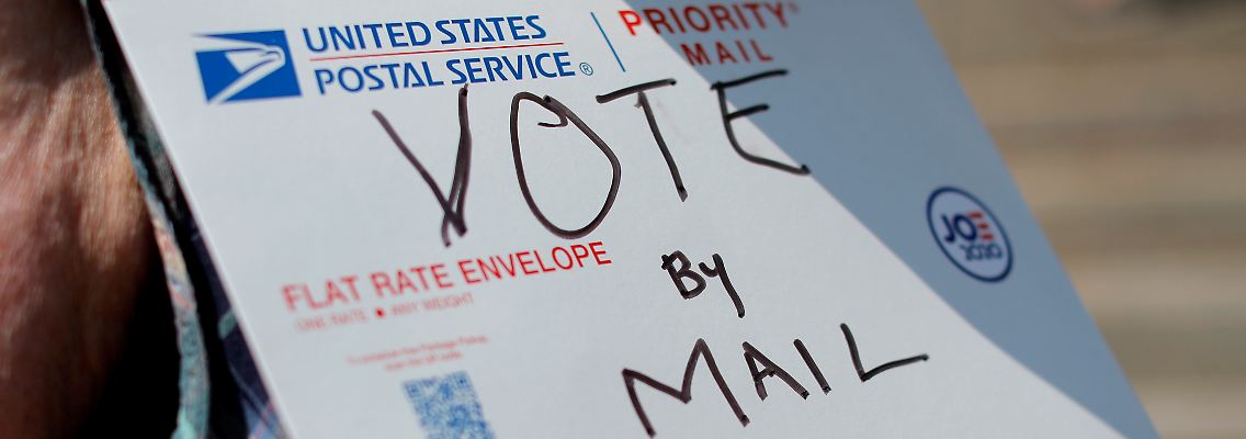 2020-08-25T171114Z_1707949984_RC25LI9P96OD_RTRMADP_3_USA-ELECTION-POST-OFFICE.JPG