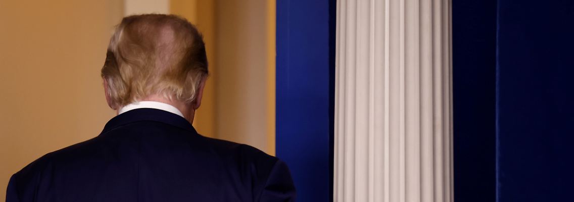 2020-11-06T022118Z_8511705_RC2CXJ958A1P_RTRMADP_3_USA-ELECTION-TRUMP.JPG
