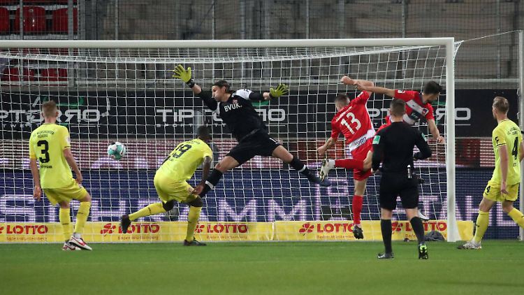 Denis Thomalla erzielte die 1:0-Führung für den 1. FC Heidenheim.