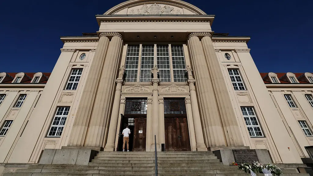Am-Landgericht-Schwerin-muss-neu-ueber-die-Haftdauer-von-drei-Drogendealern-entschieden-werden-Dabei-muss-auch-das-neue-Cannabisgesetz-das-seit-knapp-einem-Jahr-gilt-beachtet-werden