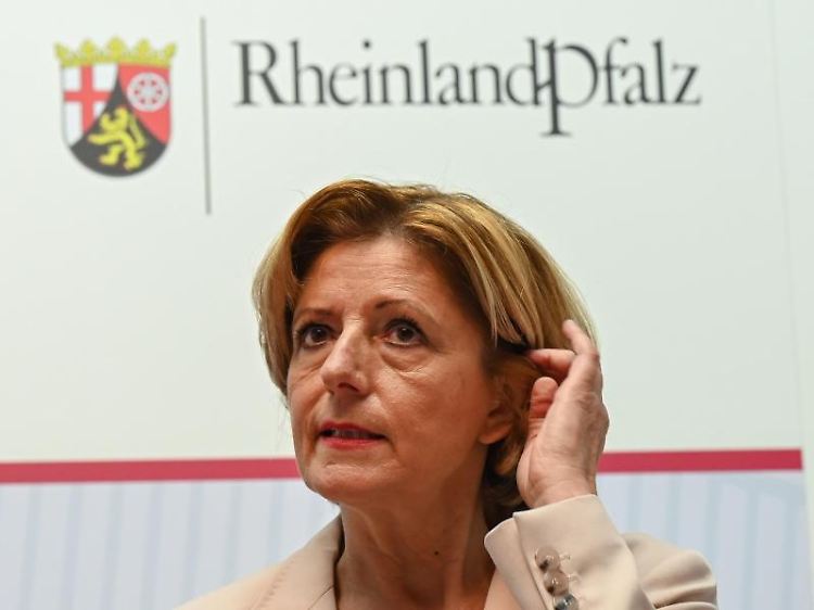 Die Malu Dreyer weiß um die wirtschaftliche Bedeutung der US-Truppen für Rheinland-Pfalz.
