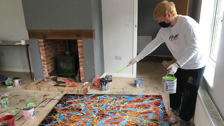 Für sein Bild habe er handelsübliche Wandfarben mit einem Pinsel auf eine Leinwand geschichtet, erklärt Sheeran.